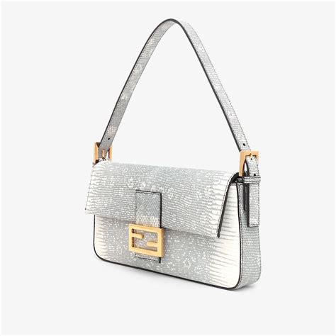 fendi baguette lizard